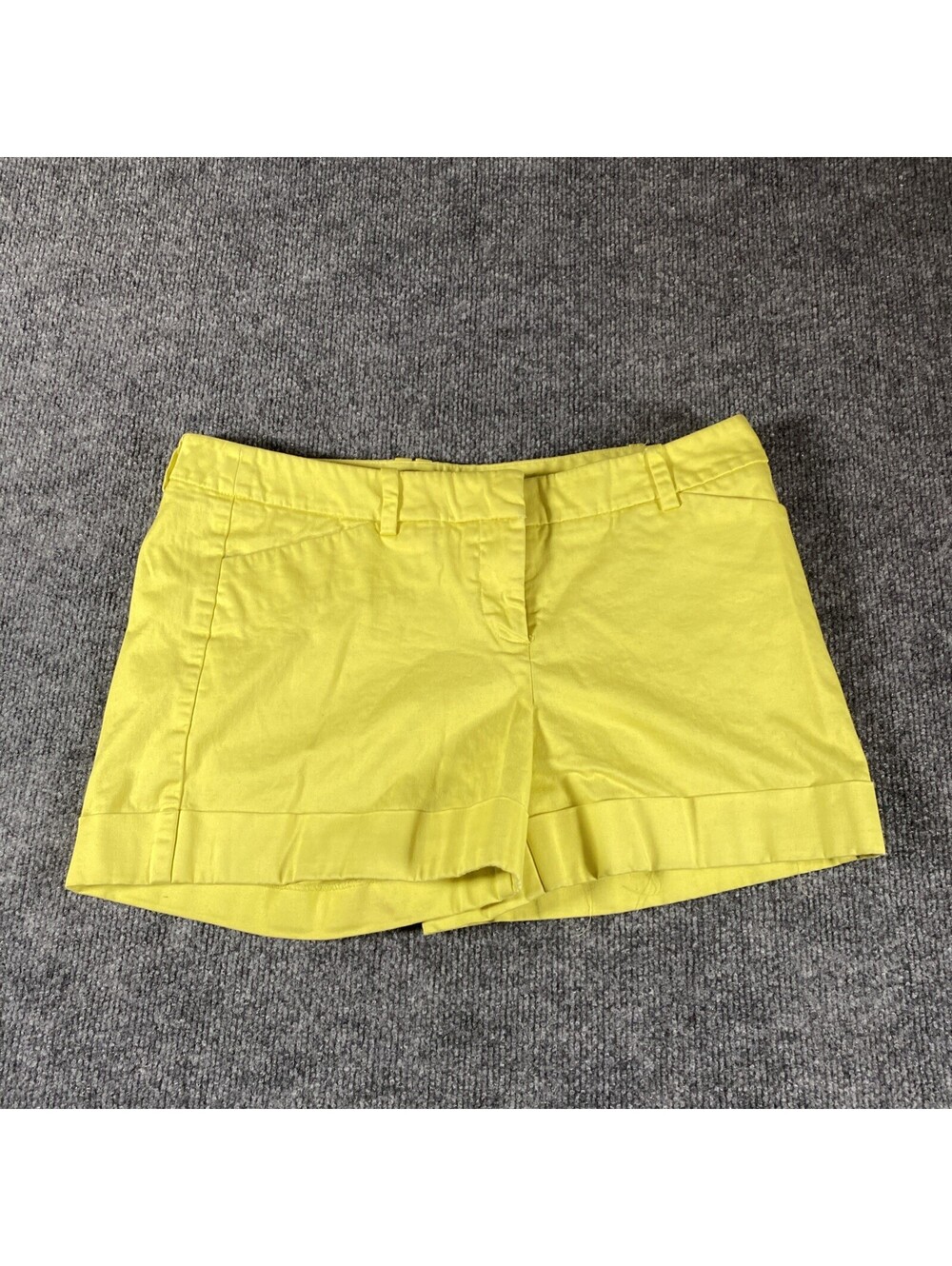 Mossimo Green / YellowCuffed Shorts Womens Sz 10 Fit 3 Waist 34 Stretch Twillag